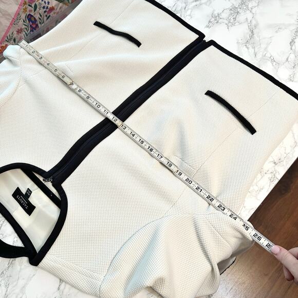 Talbots Women’s 18wp Cream Knit Black Trim Zip Jacket Blazer Size 18wp - Picture 11 of 12